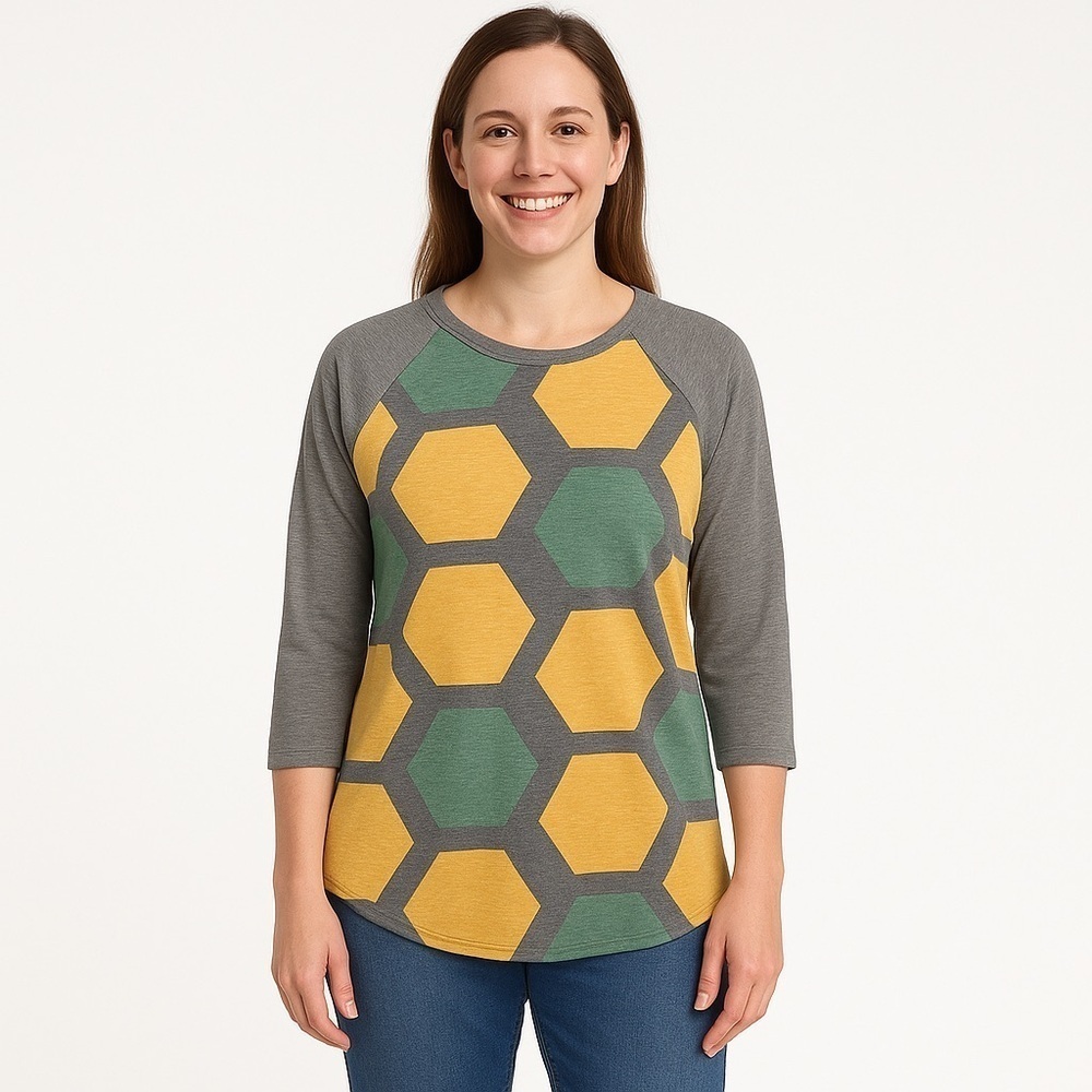 NWT LuLaRoe Women’s Randy Raglan Top Size S